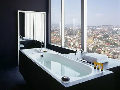Capital Hotel 4*