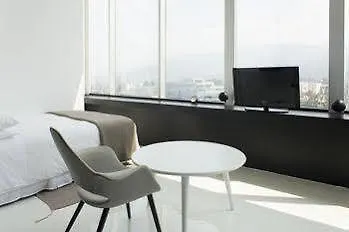 Capital 4*