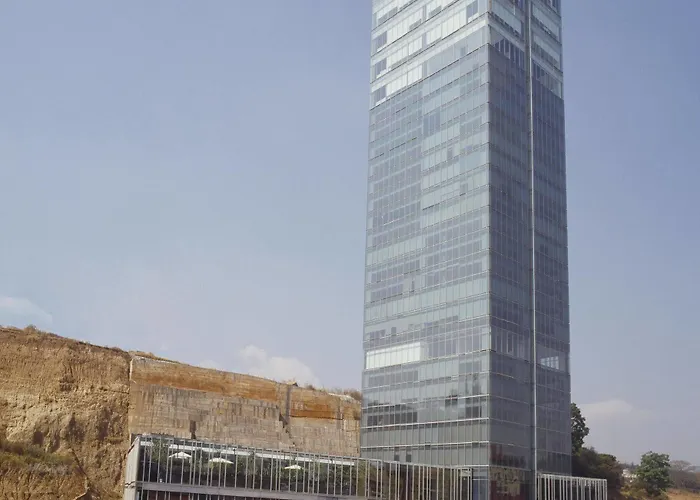 Hotel Capital 4*